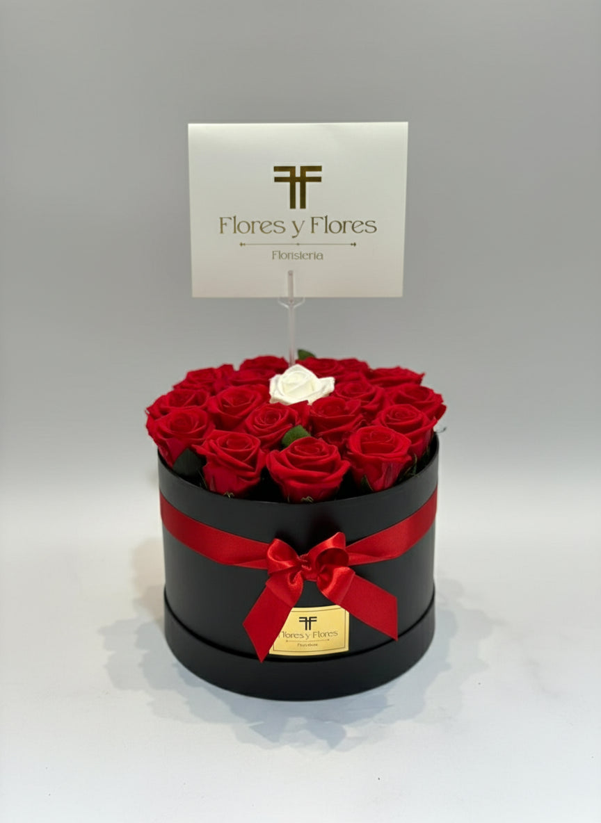 Caja de Rosas Eternas